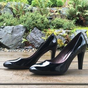 VIA SPIGA Black Heels